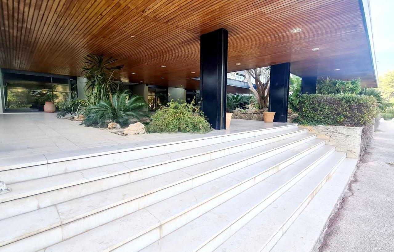 Superbe Appartement Dans Cadre D'Exception - Piscine, Plage Et Tennis Prive Bandol Luaran gambar